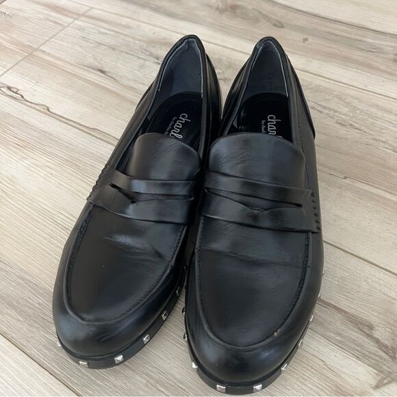 Charles David Black faux leather loafers with studs Size 7.5 - Picture 2 of 6